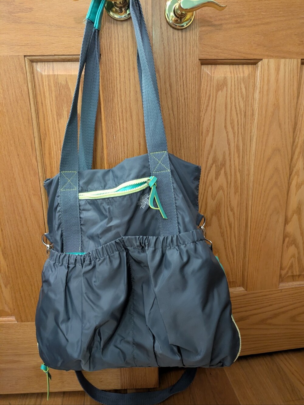 Tek Gear Gray with Aqua And Yellow Trim Gym Bag